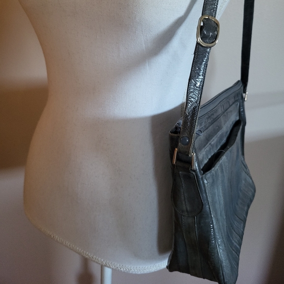 Vintage Gray Eel Skin Leather Shoulder Bag 1980s main image 6